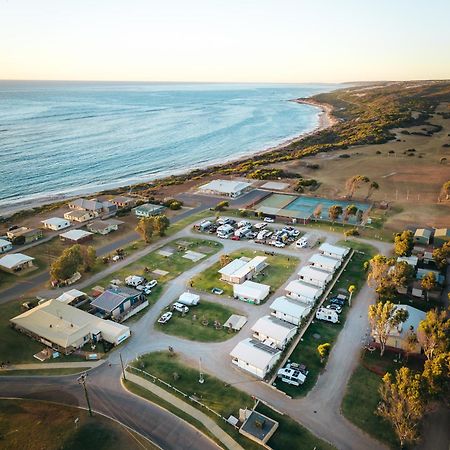 Horrocks Beach Caravan Park Exteriör bild